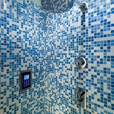 Apartment Bijoux Apartment *